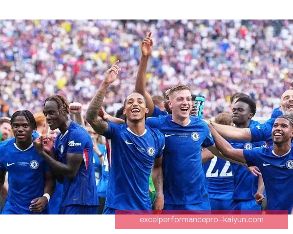 凯塞多：从低调新星到足球舞台的璀璨明星，状态回暖引发关注