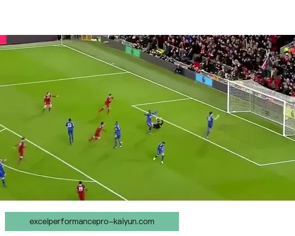 Musiala 在训练场上的专注度持续提升，展现出强大的潜力。