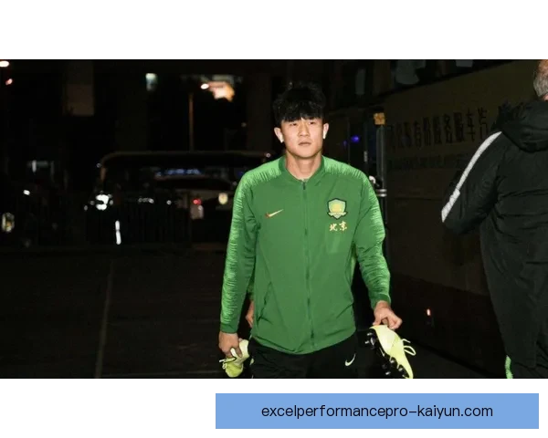 金玟哉在北京国安生涯中的表现分析与发展趋势