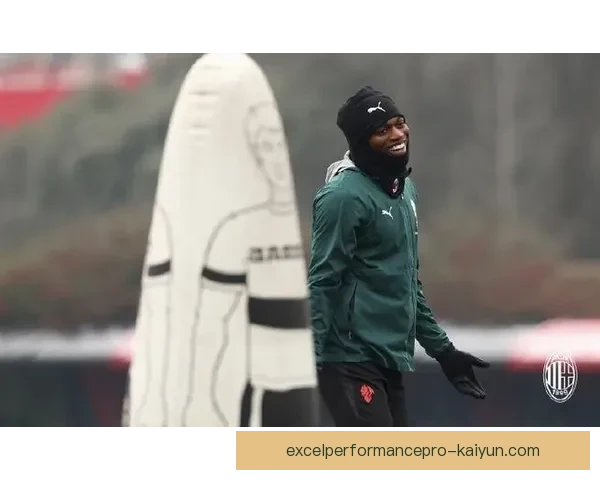 莱奥展现速度优势，状态持续提升备受关注